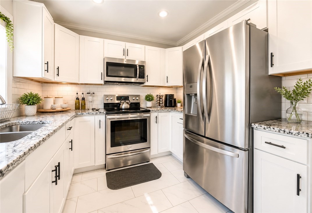 35 Sisson Street Providence, RI 02909 - Photo 3 of 22