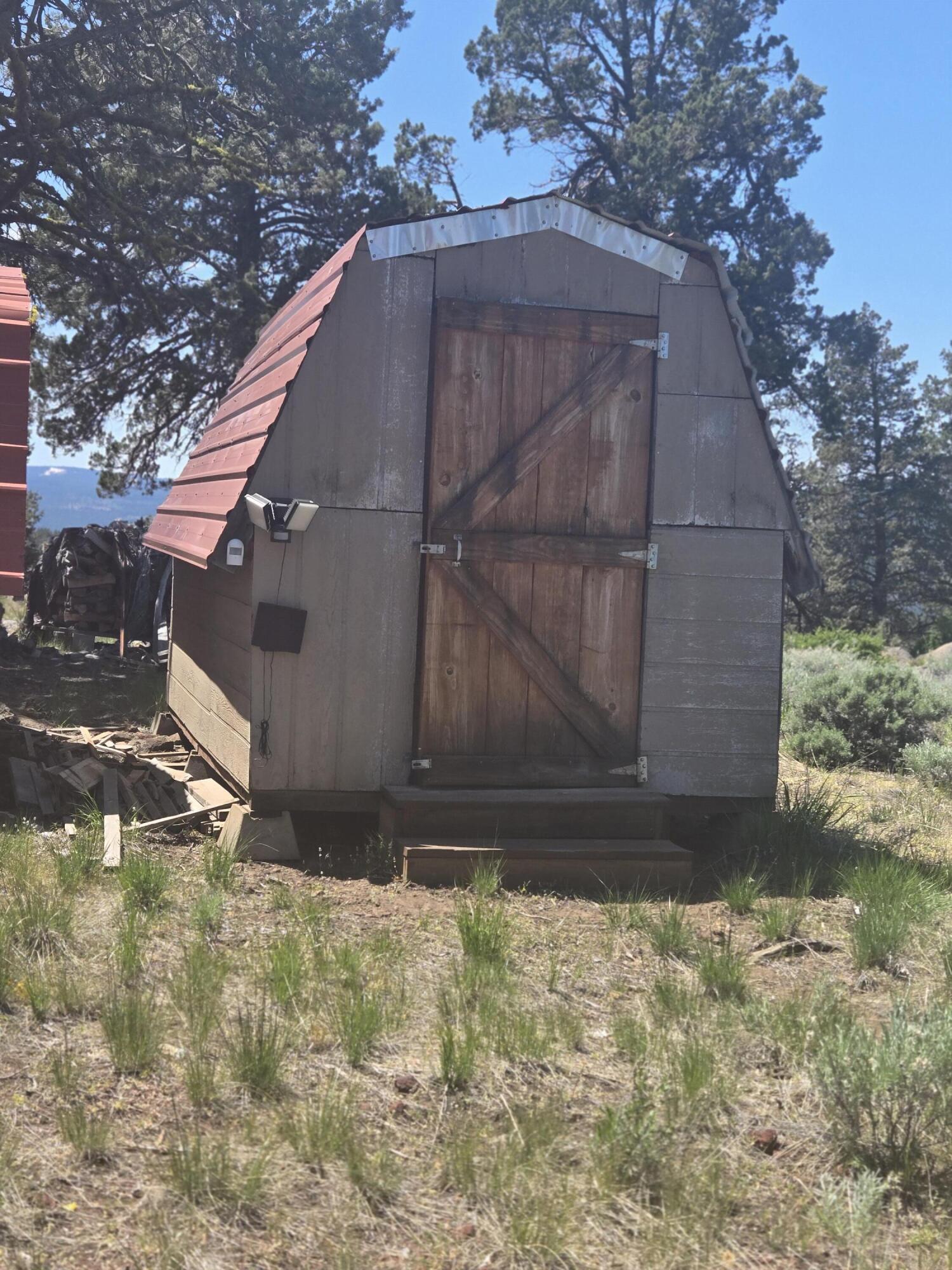 5520 Andrews Road Dorris, CA 96023 - Photo 25 of 56 Shed