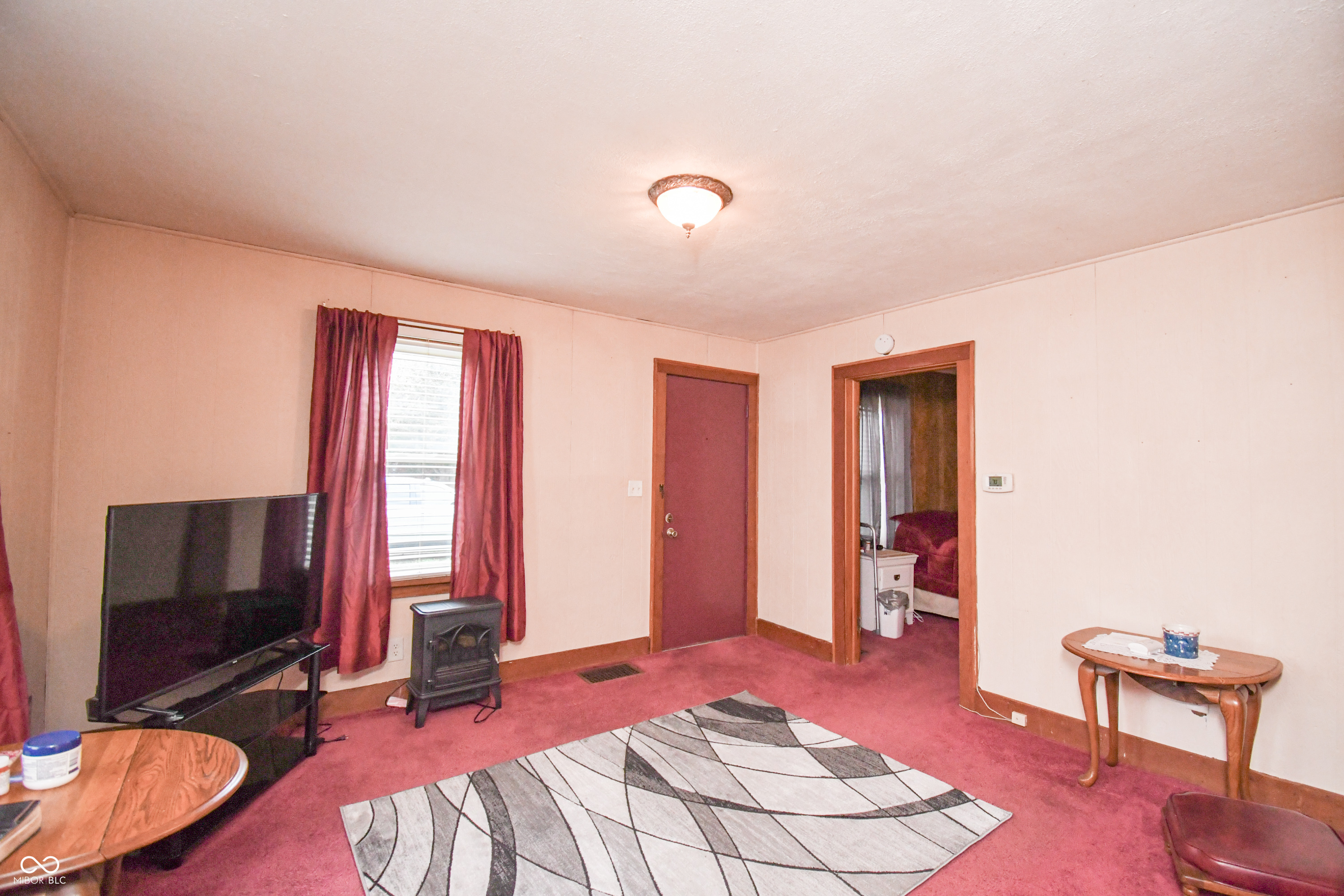 500 Cleveland Street Columbus, IN 47201 - Photo 16 of 32