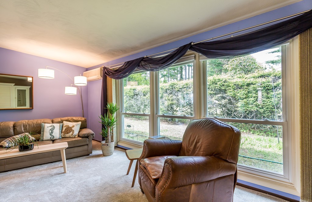 20 Barbara Road Raynham, MA 02767 - Photo 9 of 23 Gallery Image 9