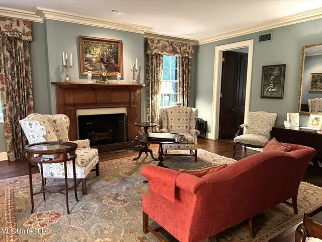 $1,250,000 | 200 Devereux Drive, Natchez, MS 39120