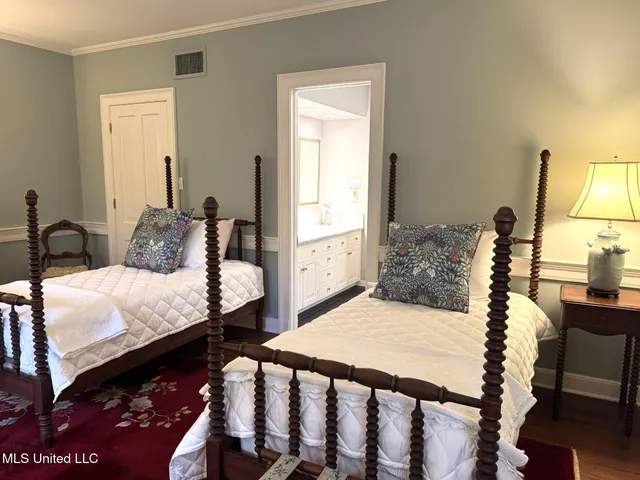 $1,250,000 | 200 Devereux Drive, Natchez, MS 39120