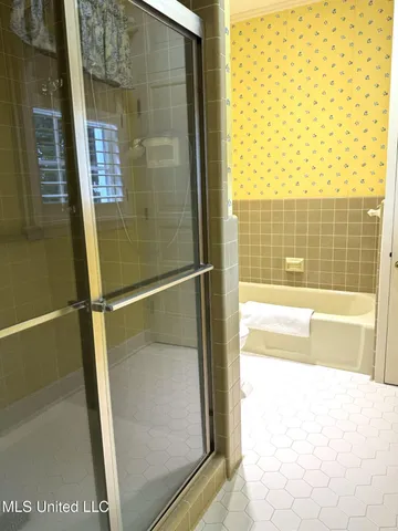 $1,250,000 | 200 Devereux Drive, Natchez, MS 39120