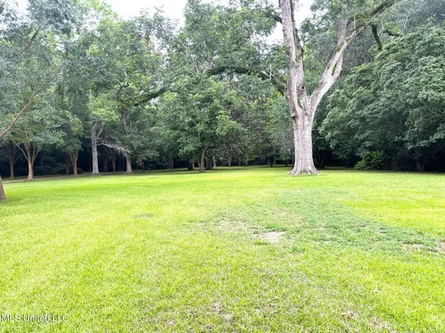 $1,250,000 | 200 Devereux Drive, Natchez, MS 39120