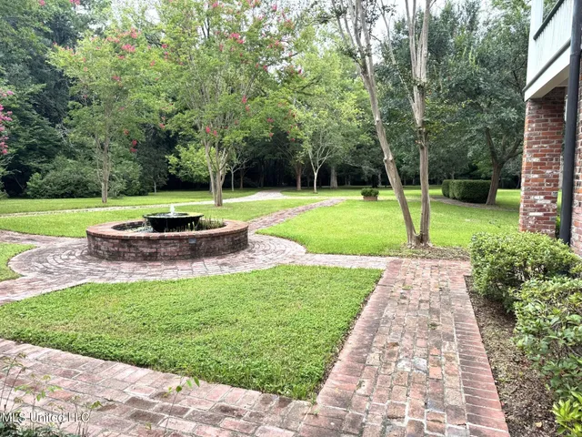 $1,250,000 | 200 Devereux Drive, Natchez, MS 39120