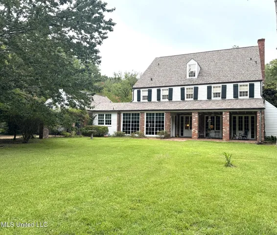 $1,250,000 | 200 Devereux Drive, Natchez, MS 39120