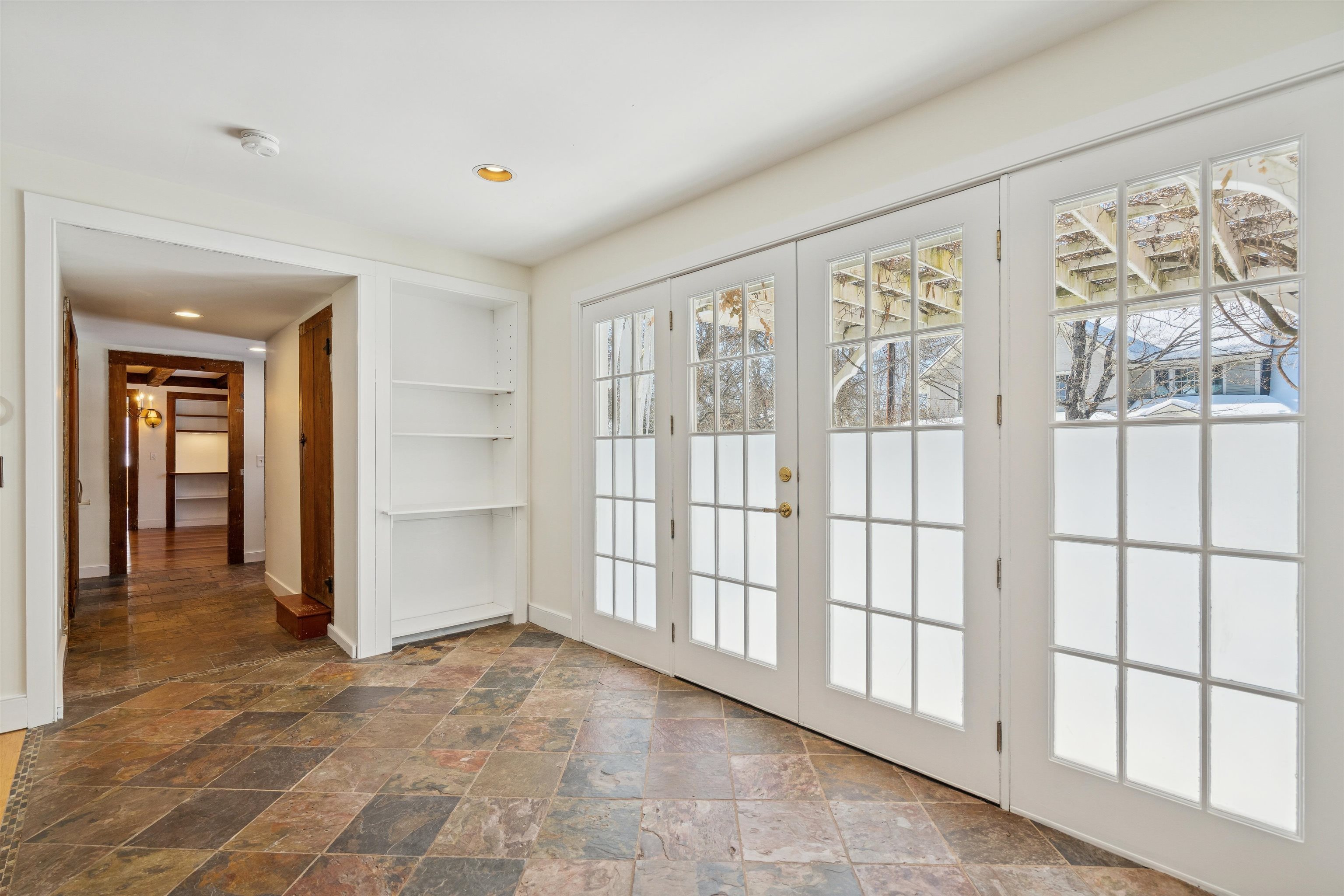 18 Elm Street Norwich, VT 05055 - Photo 9 of 57