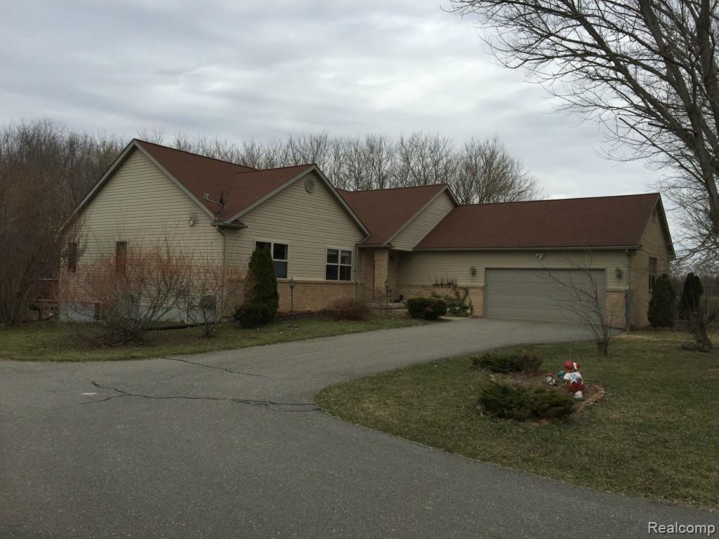 3122 County Farm Road Howell, MI 48843 - Photo 1 of 23