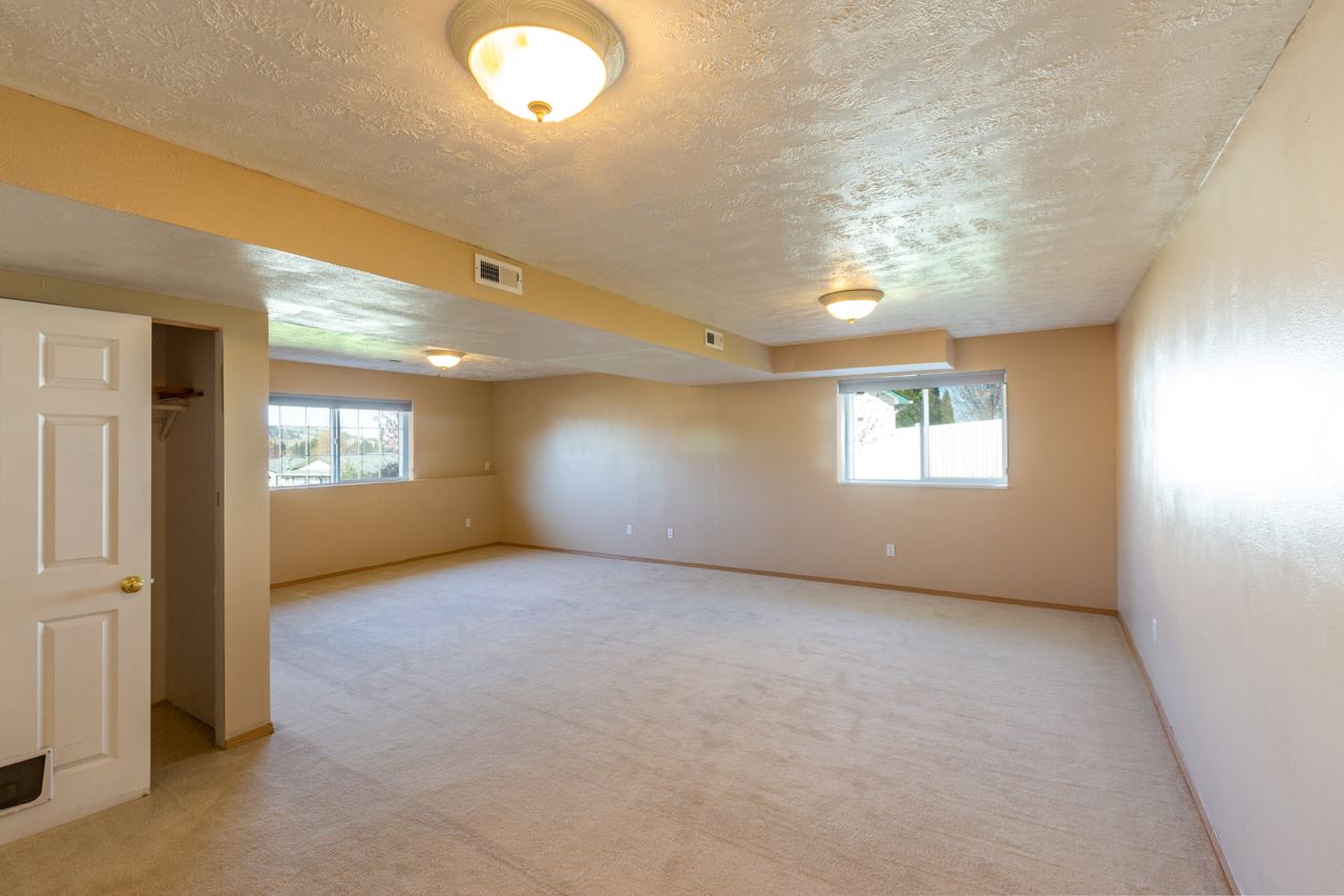 1114 North Fox Ridge Road Medical Lake, WA 99022 - Photo 13 of 19 Gallery Image 13