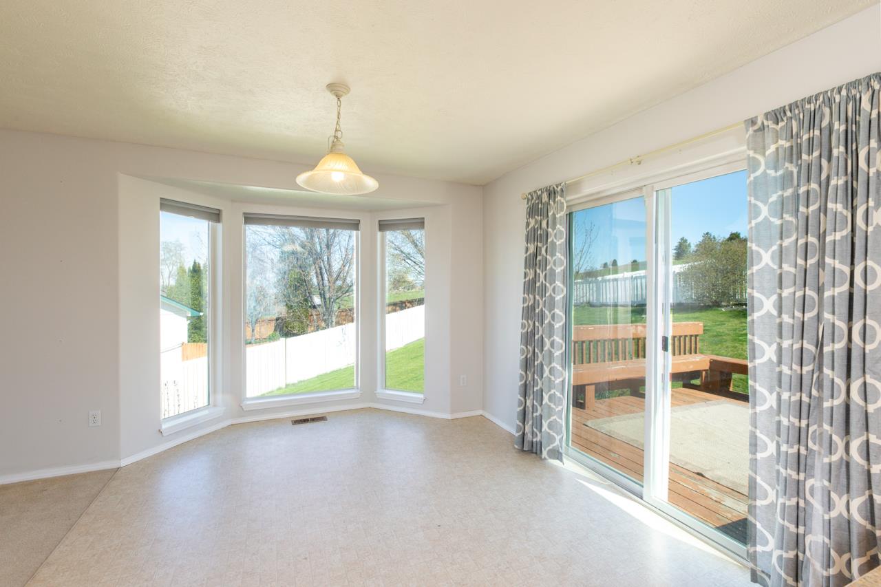 1114 North Fox Ridge Road Medical Lake, WA 99022 - Photo 5 of 19 Gallery Image 5