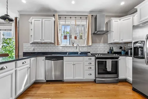 $625,000 | 17 Lafield Street, Unit 2, Boston, MA 02122