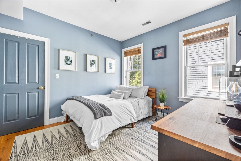 17 Lafield Street, Unit 2 Boston, MA 02122 - Photo 22 of 27