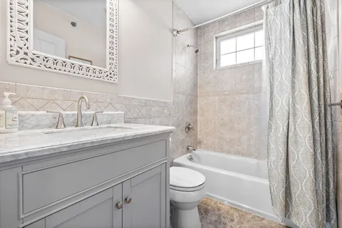 $625,000 | 17 Lafield Street, Unit 2, Boston, MA 02122