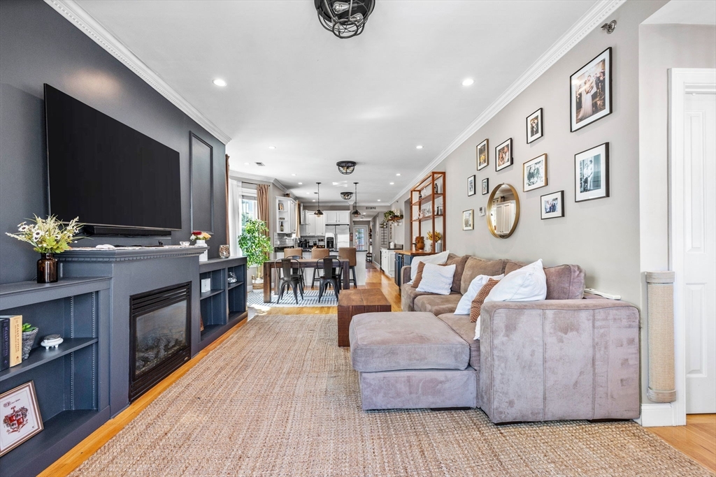 17 Lafield Street, Unit 2 Boston, MA 02122 - Photo 5 of 27