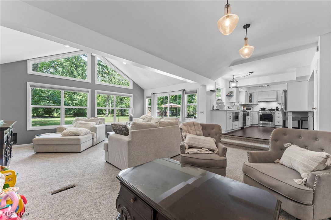 5687 Falkirk Road Lyndhurst, OH 44124 - Photo 14 of 43 Gallery Image 14