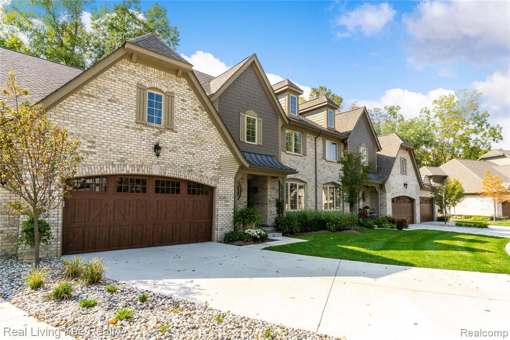 4246 Oak Arbor Drive Rochester, MI 48306 - Photo 2 of 64