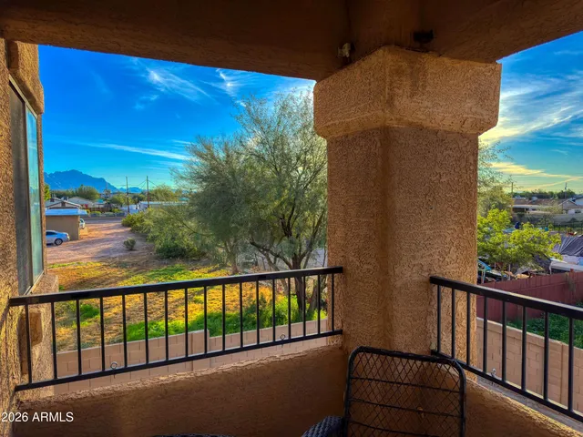 $224,900 | 537 South Delaware Drive, Unit 221, Apache Junction, AZ 85120