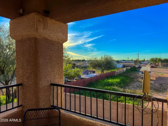 $224,900 | 537 South Delaware Drive, Unit 221, Apache Junction, AZ 85120