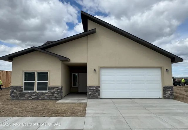$539,900 | 1622 Wrangler Way, Pinedale, WY 82941