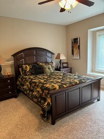 $589,900 | 8830 North Glenwood Avenue, Kansas City, MO 64157