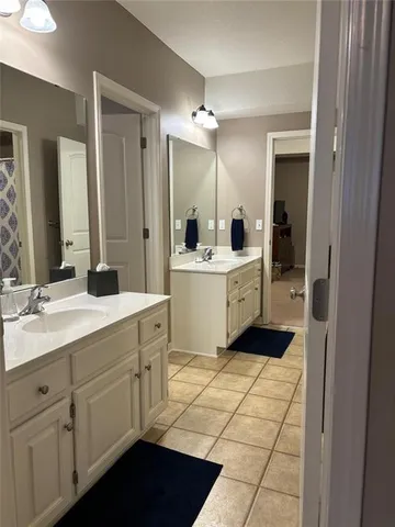 $589,900 | 8830 North Glenwood Avenue, Kansas City, MO 64157