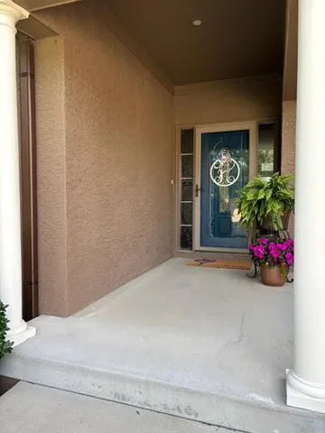 $589,900 | 8830 North Glenwood Avenue, Kansas City, MO 64157