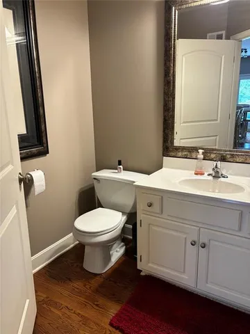 $589,900 | 8830 North Glenwood Avenue, Kansas City, MO 64157