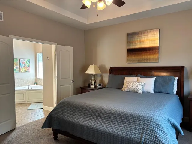 $589,900 | 8830 North Glenwood Avenue, Kansas City, MO 64157