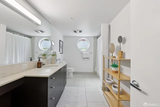 $675,000 | 311 Oak Street, Unit 301, Oakland, CA 94607