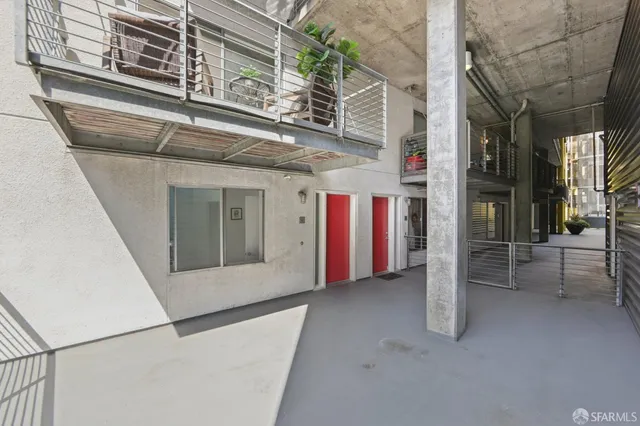 $675,000 | 311 Oak Street, Unit 301, Oakland, CA 94607