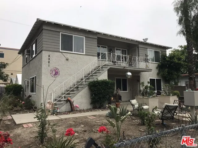 $1,385,000 | 5301 Cleon Avenue, North Hollywood, CA 91601