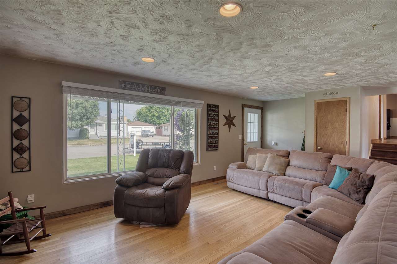 4713 North Burns Road Spokane Valley, WA 99216 - Photo 8 of 41