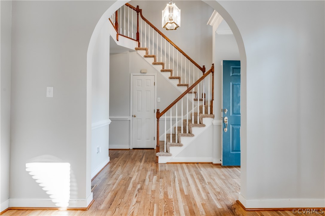 5804 Rosebay Forest Road Midlothian, VA 23112 - Photo 6 of 47 2 story foyer with open staircase