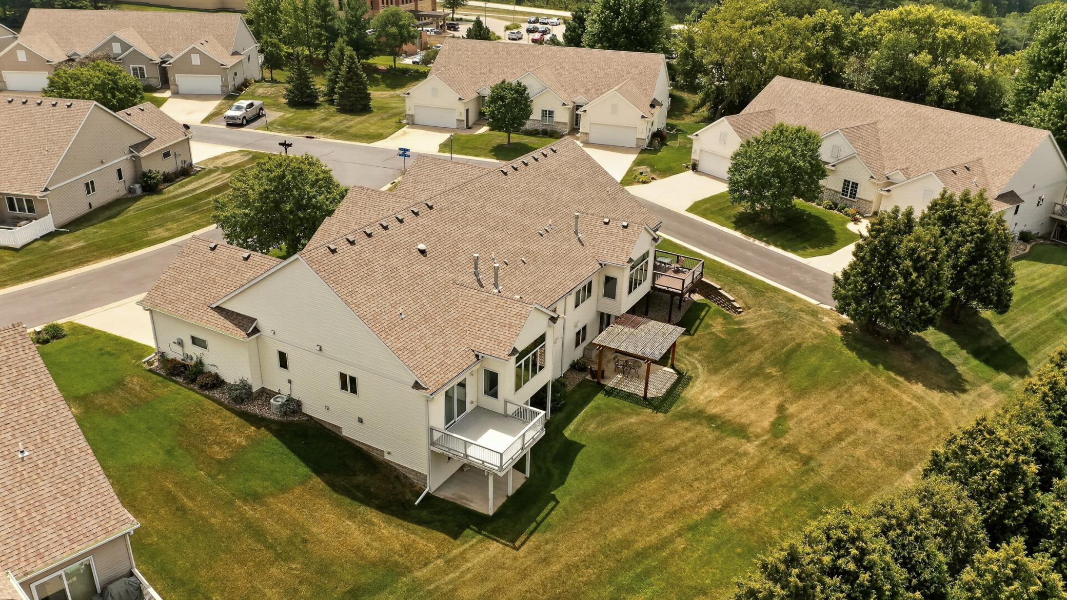 2322 Coral Court Northeast Rochester, MN 55906 - Photo 7 of 39 Gallery Image 7