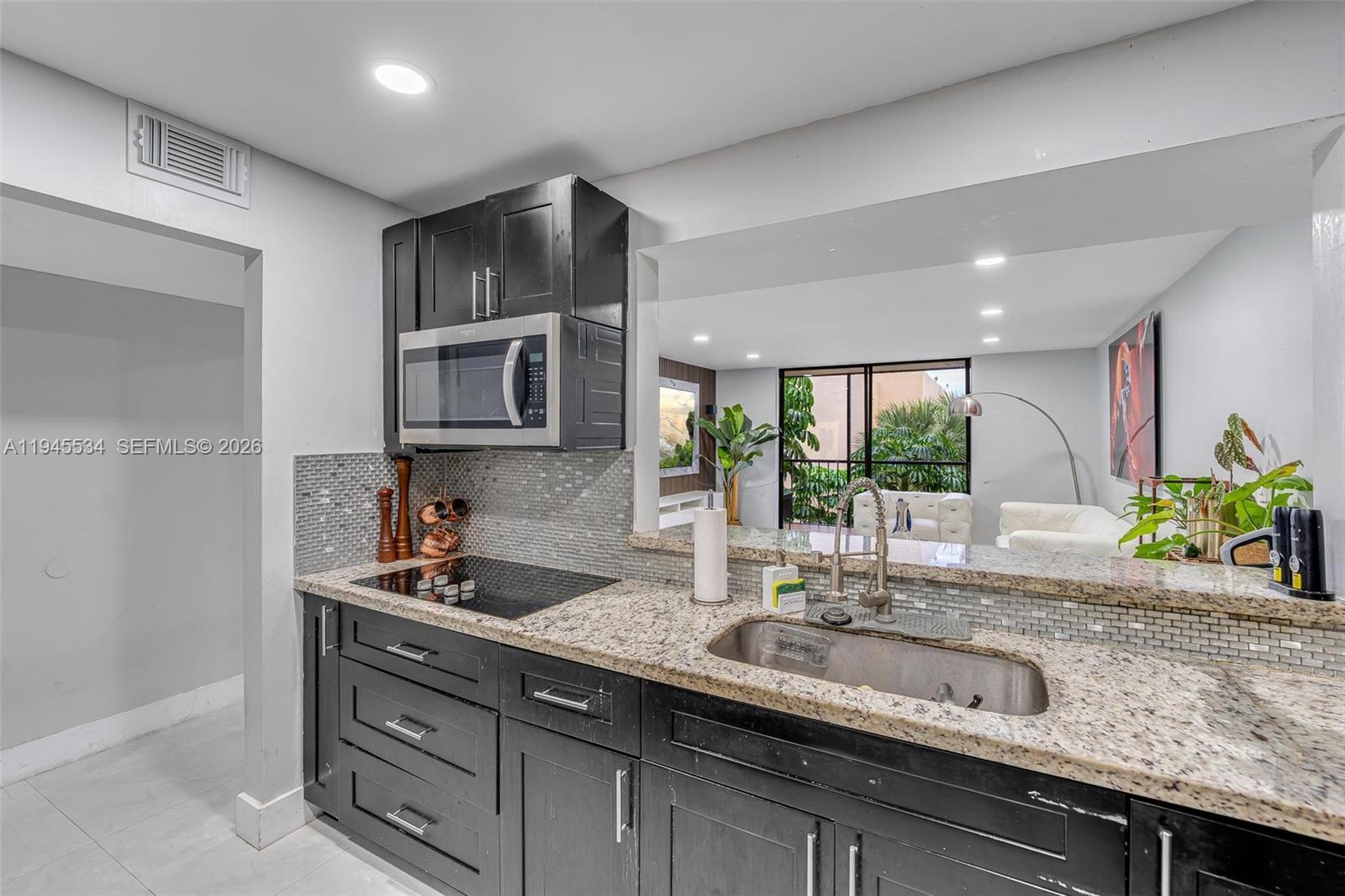 8635 Northwest 8th Street, Unit 413 Miami, FL 33126 - Photo 11 of 26