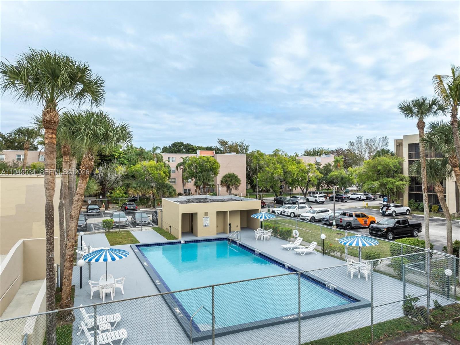 8635 Northwest 8th Street, Unit 413 Miami, FL 33126 - Photo 22 of 26