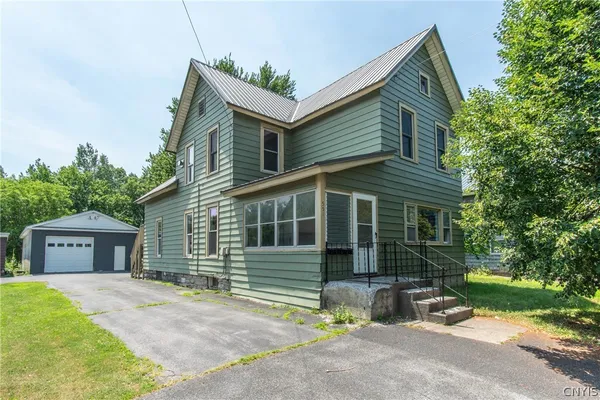 $180,000 | 551 Coffeen Street, Watertown, NY 13601