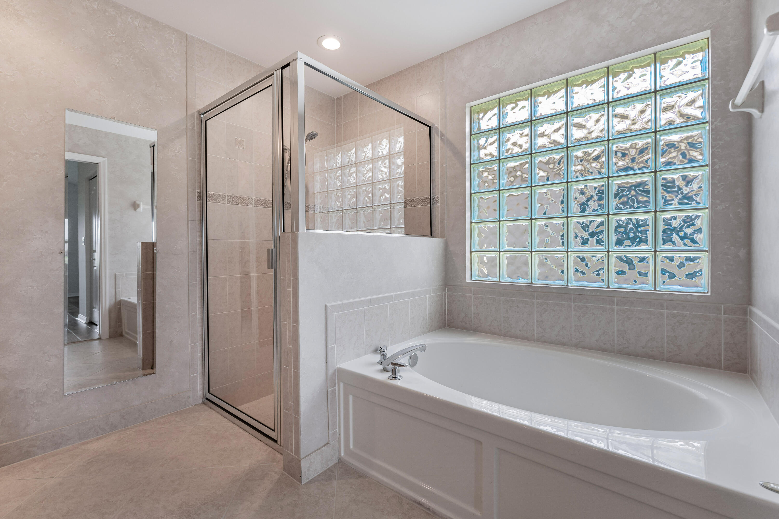 12047 Roma Road Boynton Beach, FL 33436 - Photo 20 of 39 19