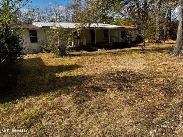 $116,000 | 205 Fellowship Road, Saltillo, MS 38866