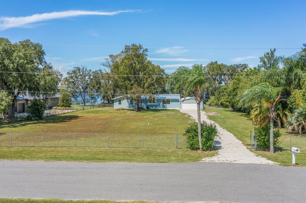 137 Mays Cove Road East Palatka, FL 32131 - Photo 63 of 70 a view of a tennis court
