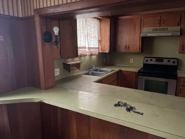 $79,900 | 51 State Street, Presque Isle, ME 04769