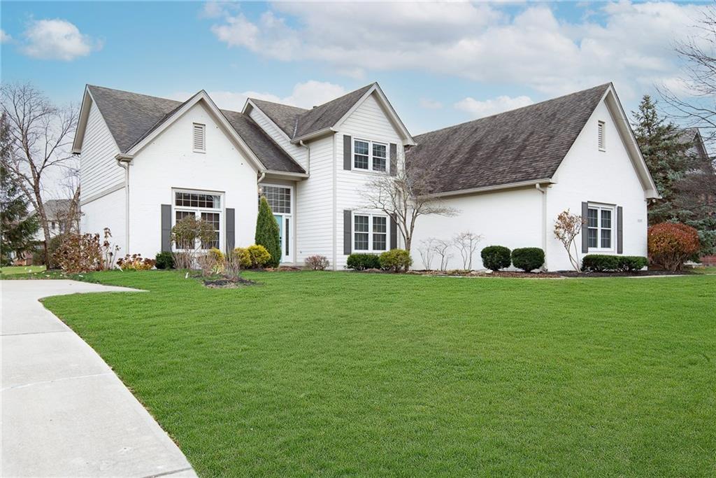 10237 Bent Tree Lane Fishers, IN 46037 - Photo 3 of 42 Gallery Image 3