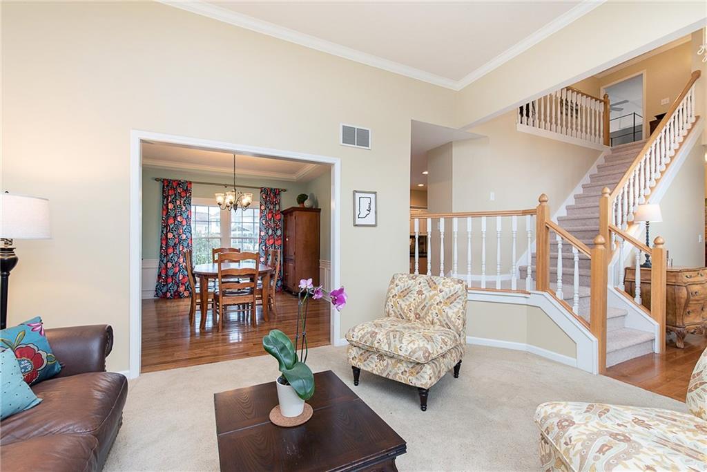 10237 Bent Tree Lane Fishers, IN 46037 - Photo 10 of 42 Gallery Image 10