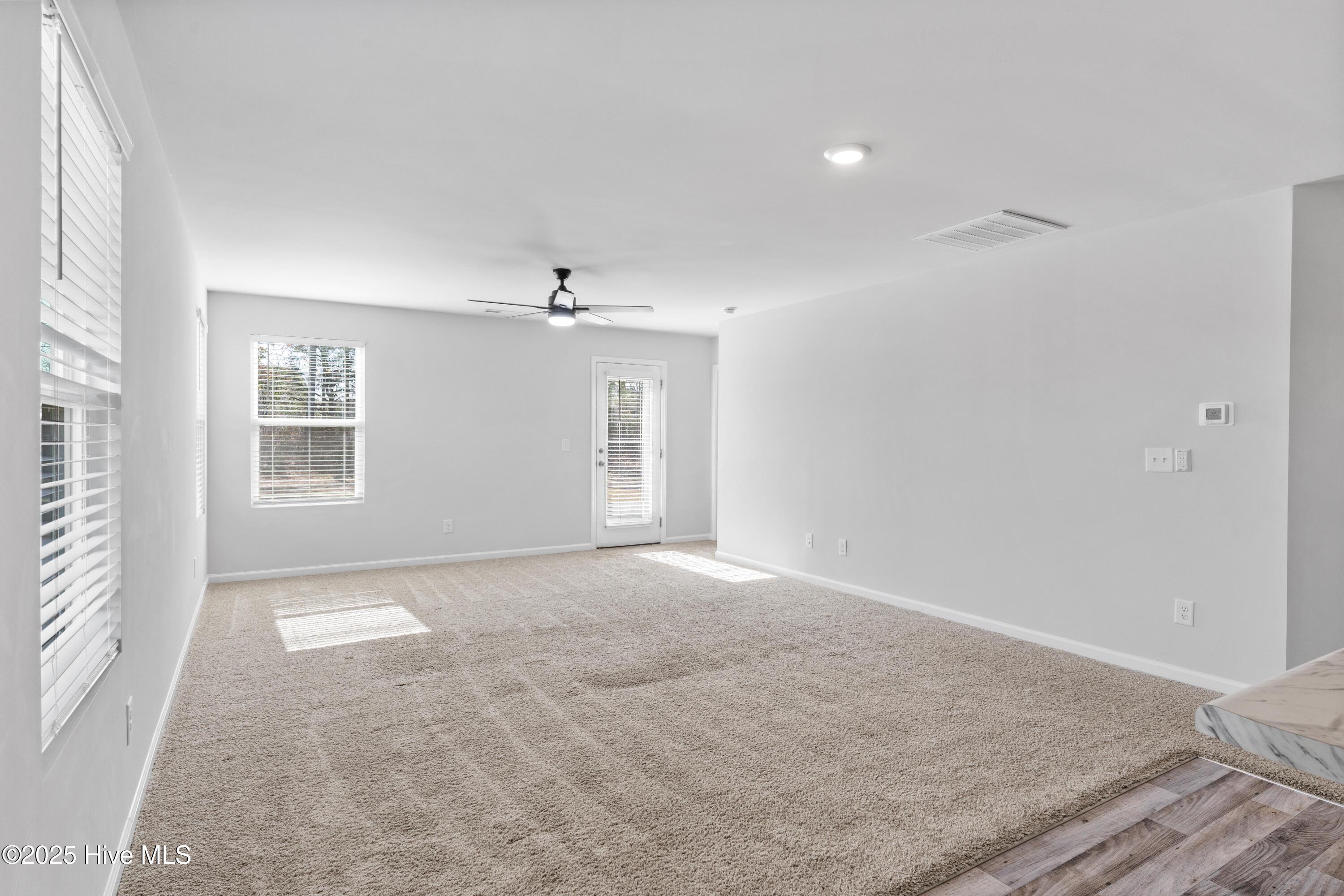 414 Hope Lane Holly Ridge, NC 28445 - Photo 13 of 45 9 (1)