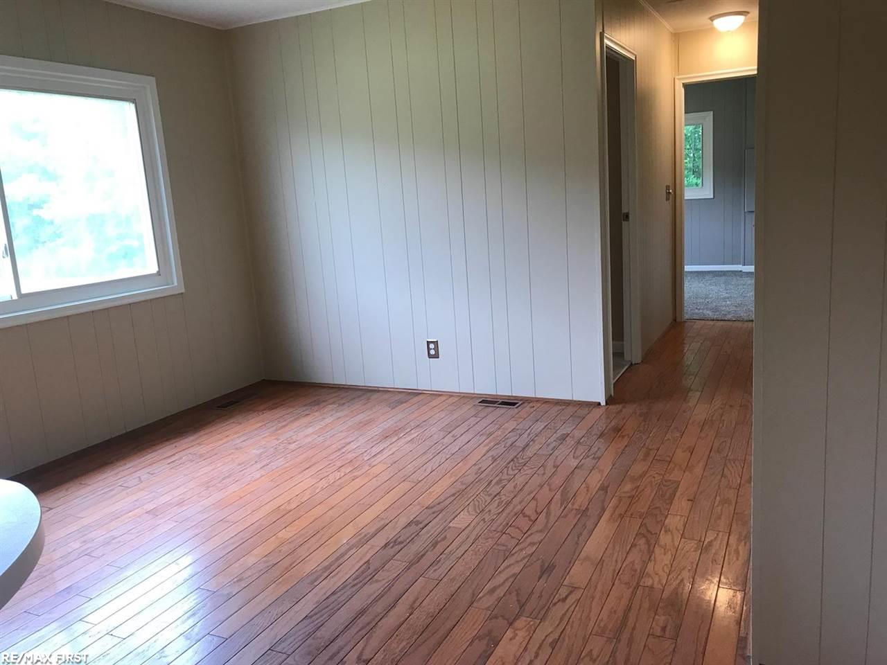 7227 Springborn Road East China, MI 48054 - Photo 33 of 34 31353720-32.JPG