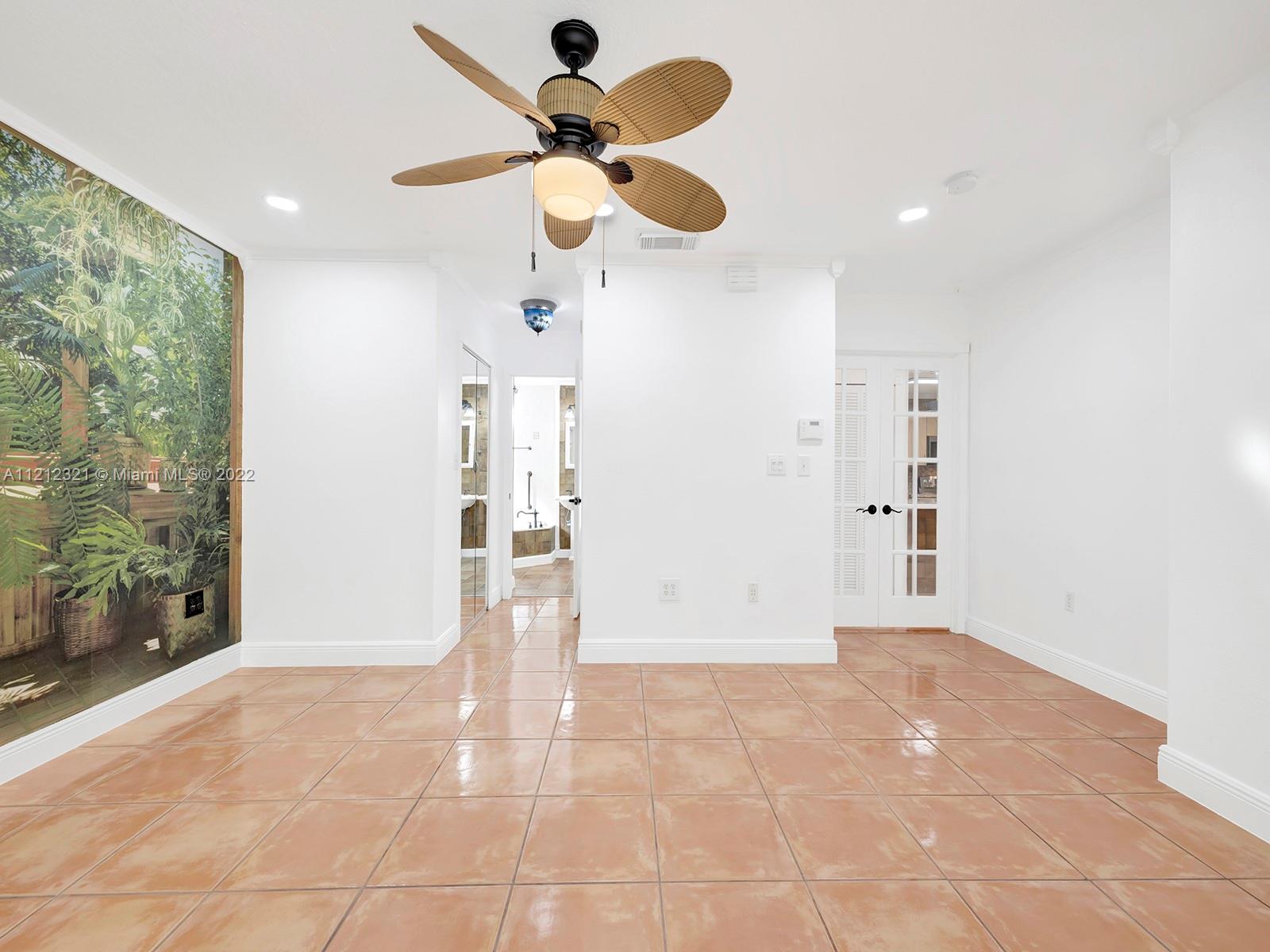 1541 Egret Road Homestead, FL 33035 - Photo 15 of 42 Gallery Image 15