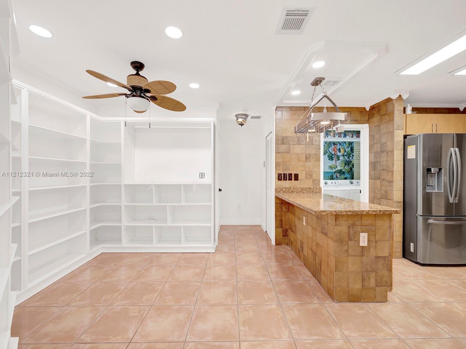 1541 Egret Road Homestead, FL 33035 - Photo 8 of 42 Gallery Image 8