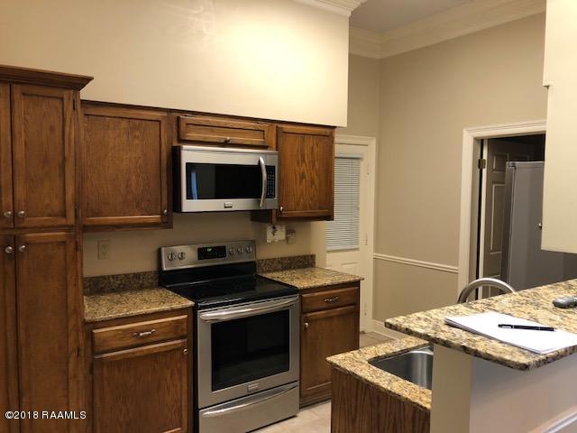 802 Canberra Road Lafayette, LA 70503 - Photo 4 of 17 IMG_4665