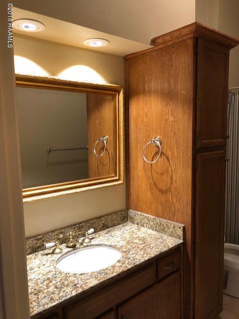 802 Canberra Road Lafayette, LA 70503 - Photo 9 of 17 IMG_4674