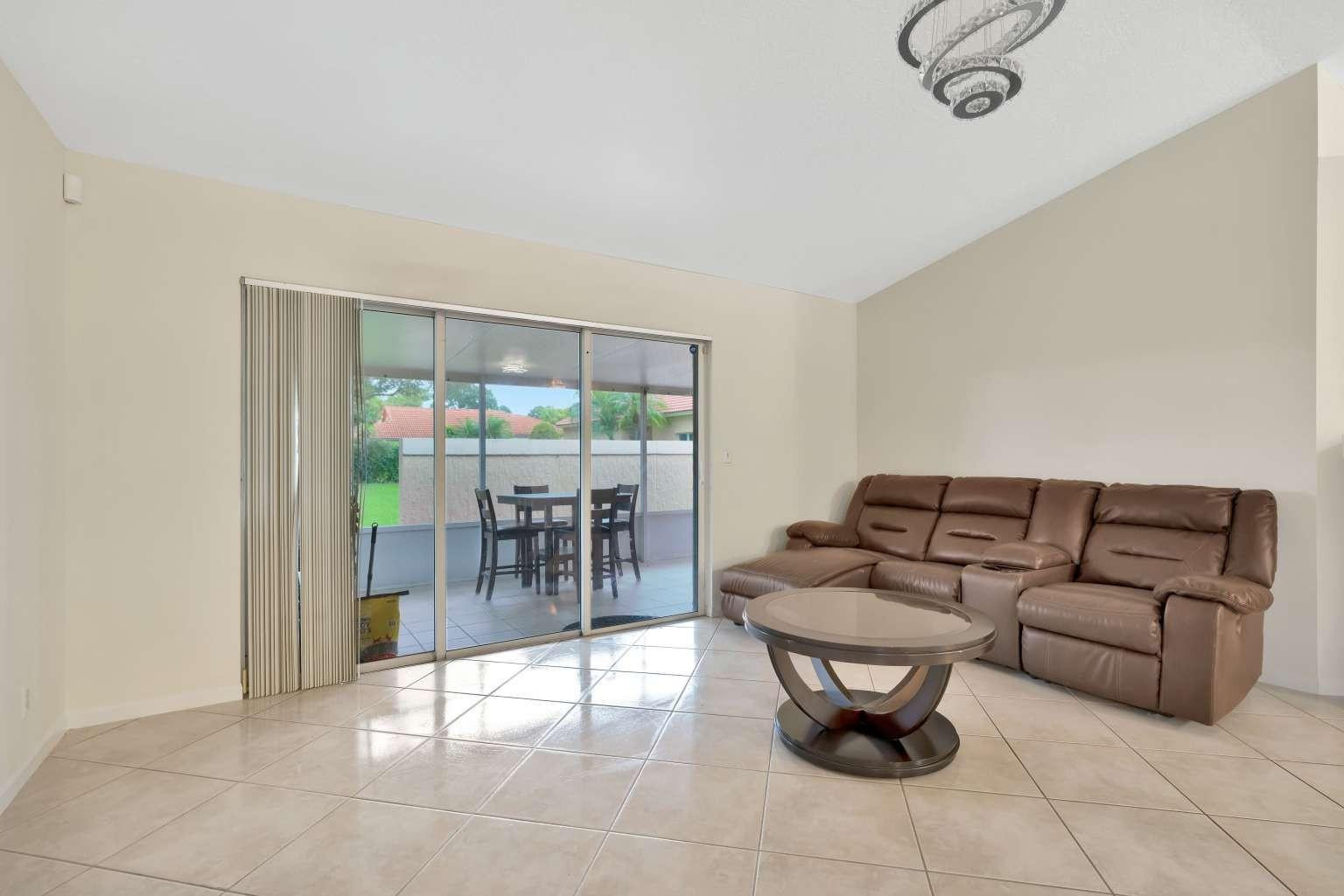 1002 Aspri Way Riviera Beach, FL 33418 - Photo 9 of 47 Photo 9